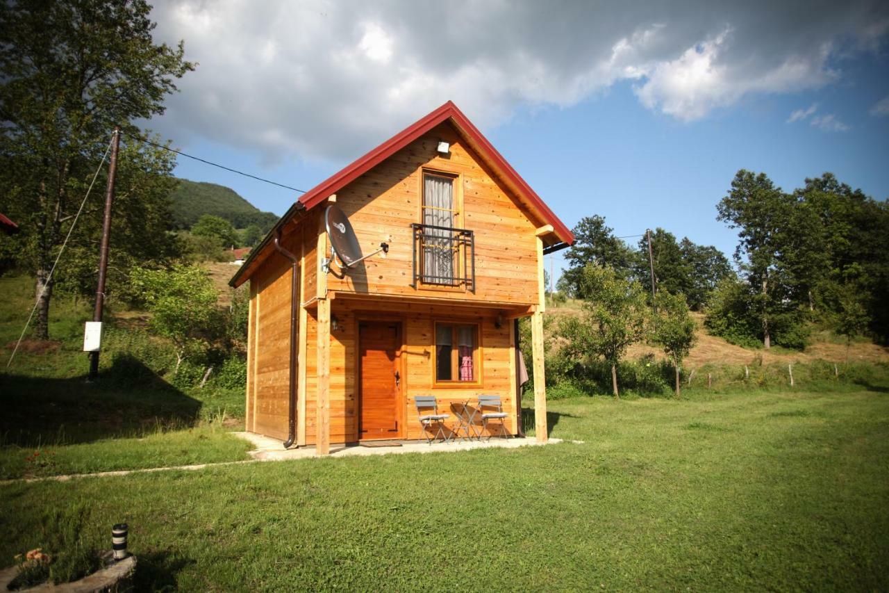 Taramour Cottages. مويكوفاتش المظهر الخارجي الصورة