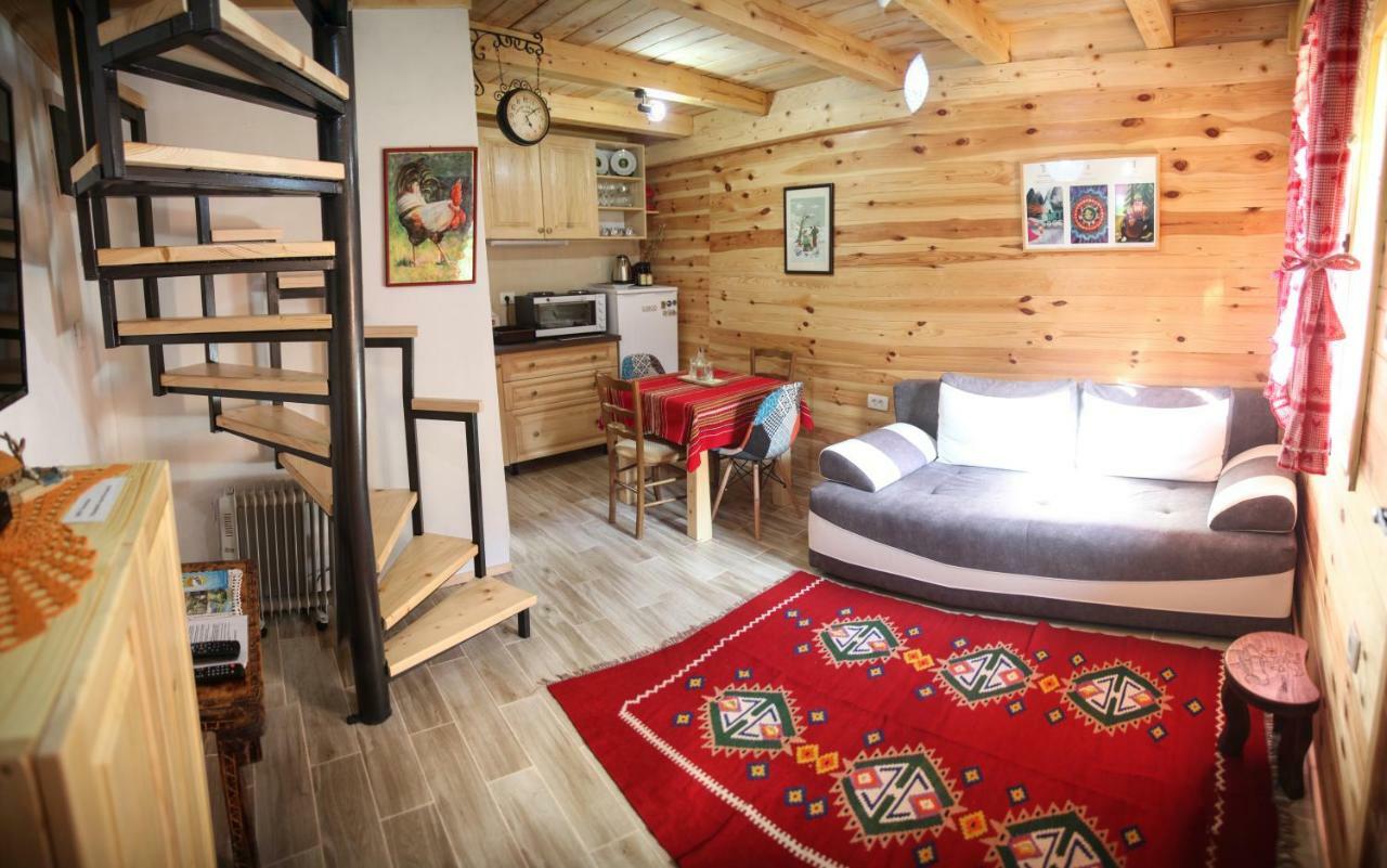 Taramour Cottages. مويكوفاتش المظهر الخارجي الصورة