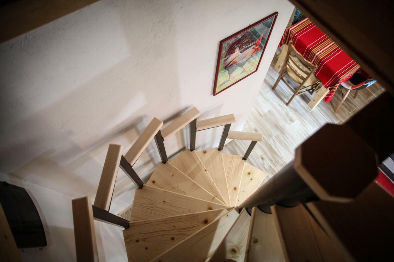Taramour Cottages. مويكوفاتش المظهر الخارجي الصورة