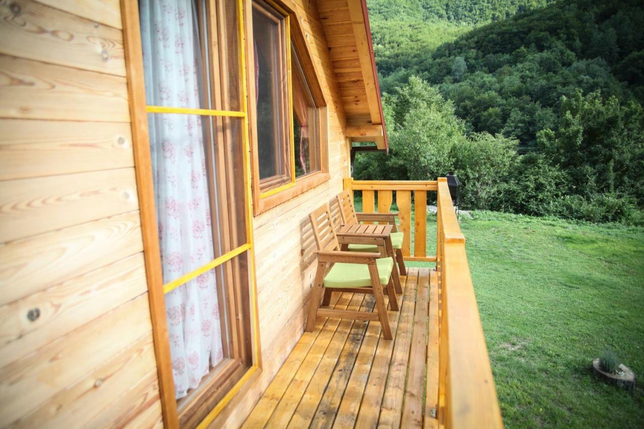 Taramour Cottages. مويكوفاتش المظهر الخارجي الصورة